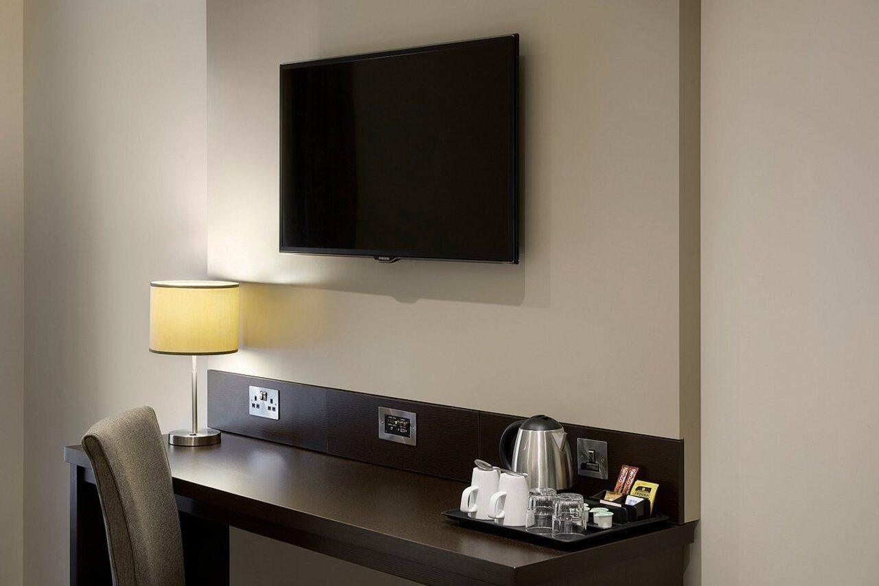 Premier Inn Leeds Headingley Esterno foto